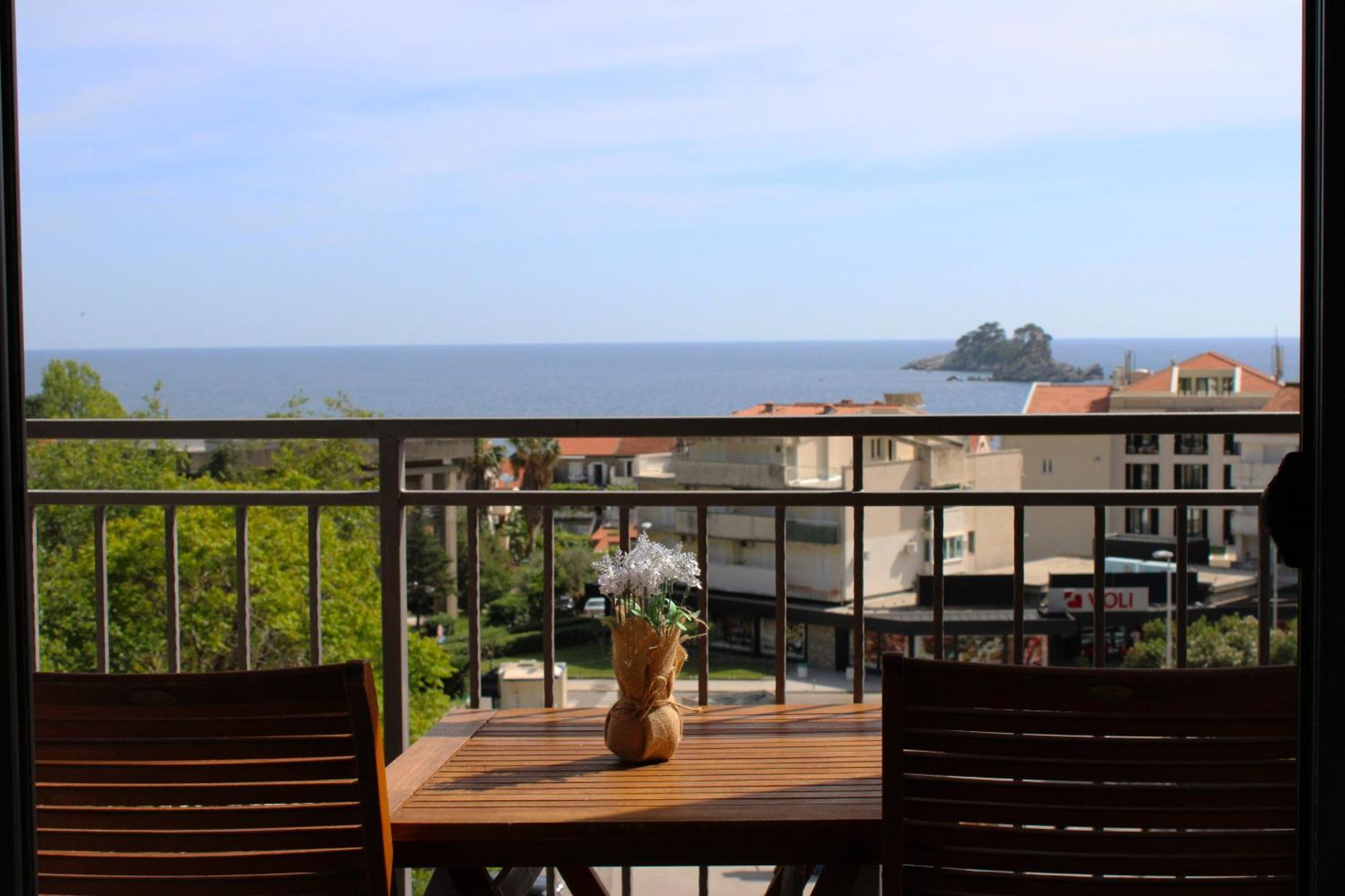 Hotel Petrovac Exteriér fotografie