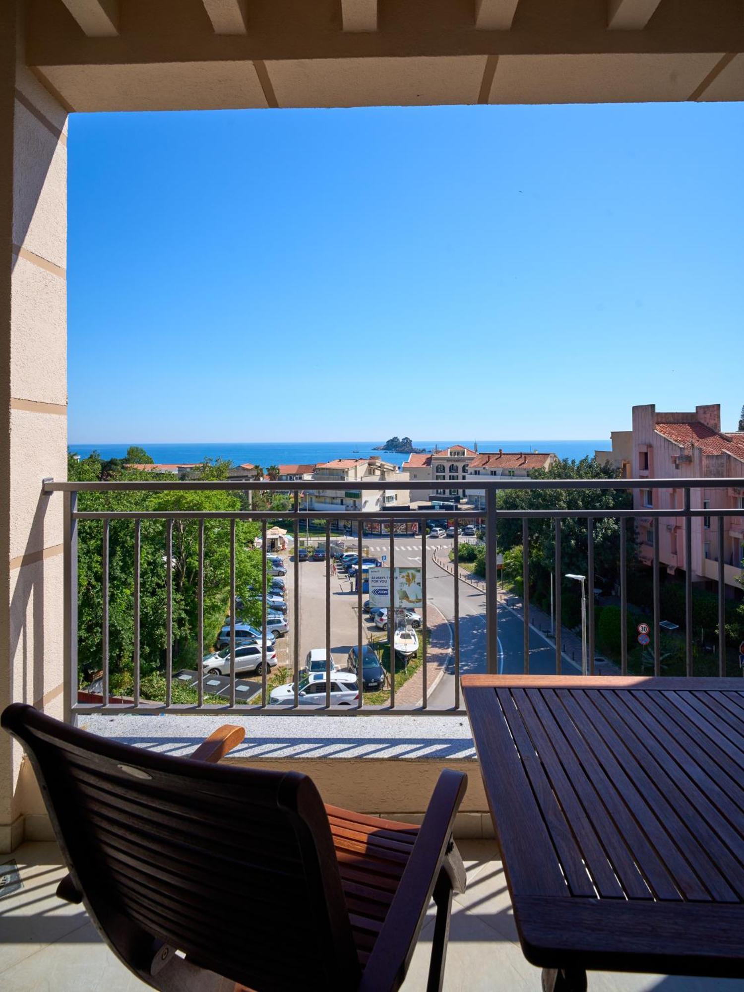 Hotel Petrovac Exteriér fotografie