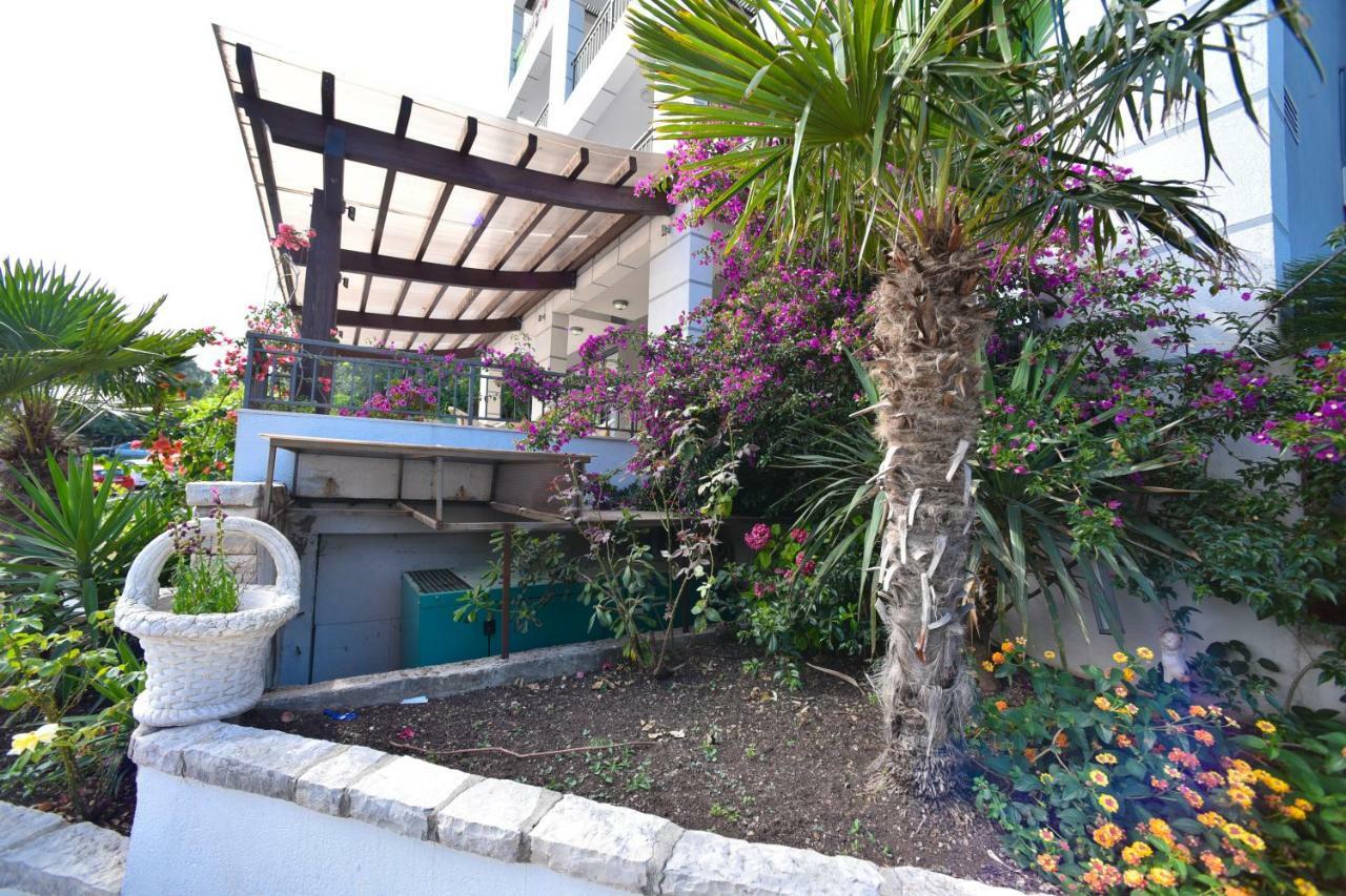 Hotel Petrovac Exteriér fotografie
