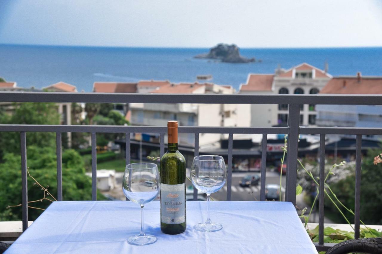 Hotel Petrovac Exteriér fotografie
